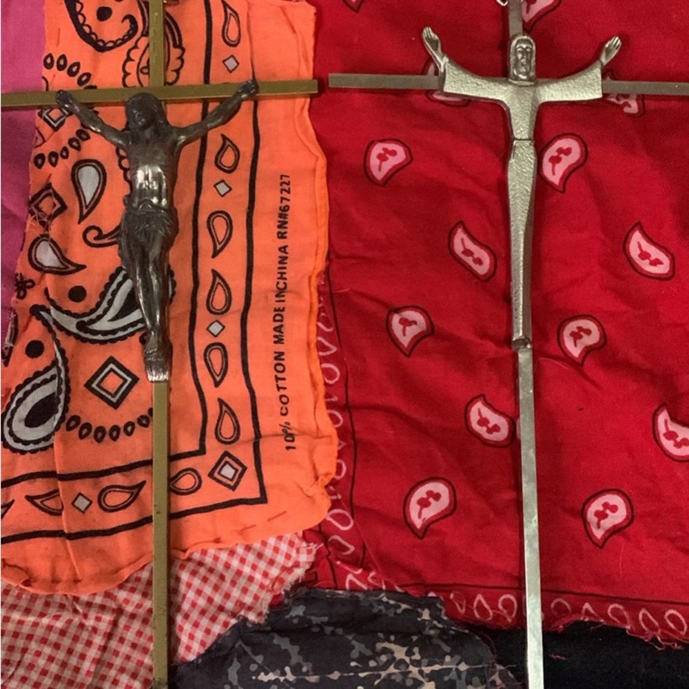 wall crosses